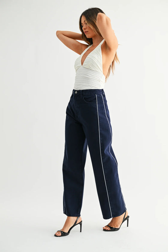 Barrel Jean Twist
