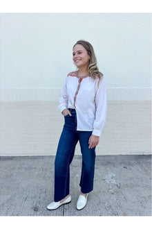  Lola Blouse