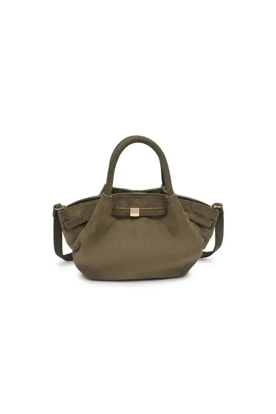 Selena Olive