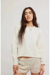 SPRING STREET PULLOVER