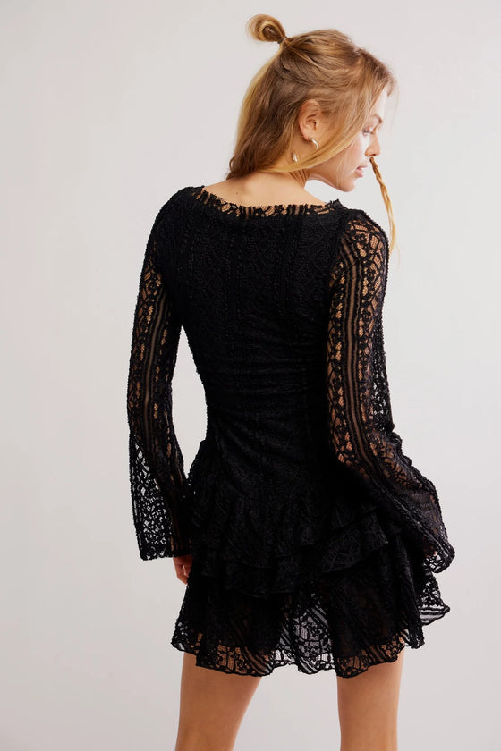 Tabby Lace Mini